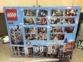 LEGO CREATOR: Assembly Square (10255)
