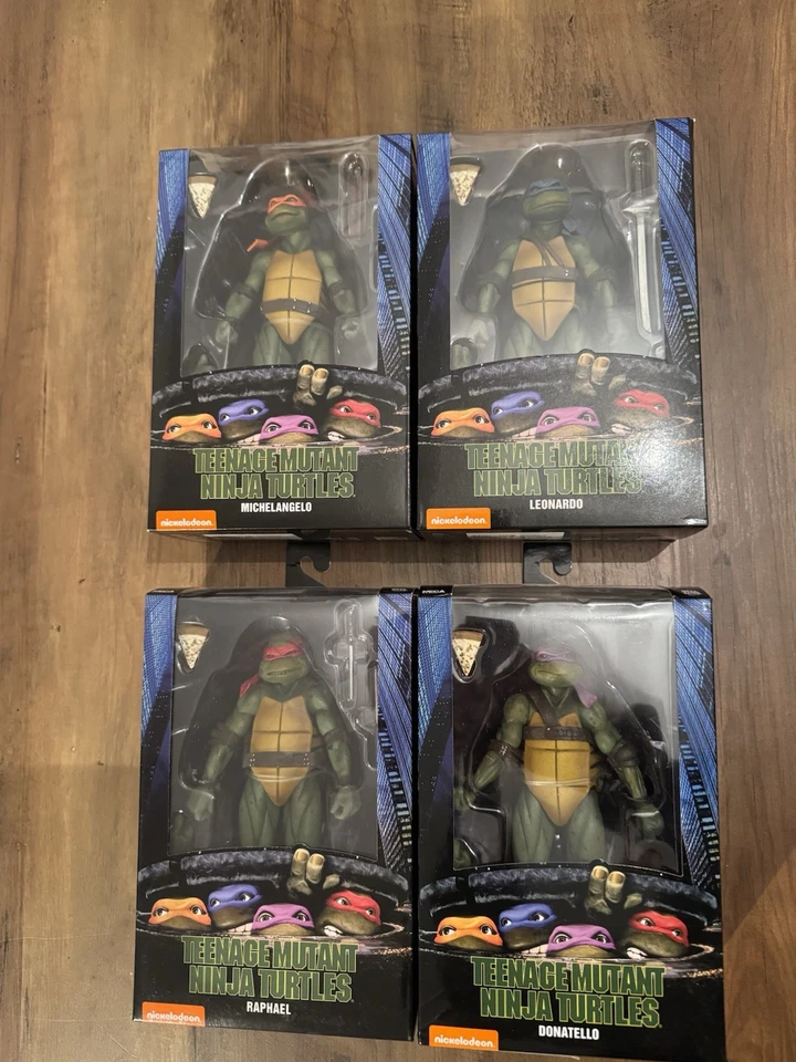 NECA TMNT Teenage Mutant Ninja Turtles Figure Set 1990 Movie Original New - Image 2 of 4
