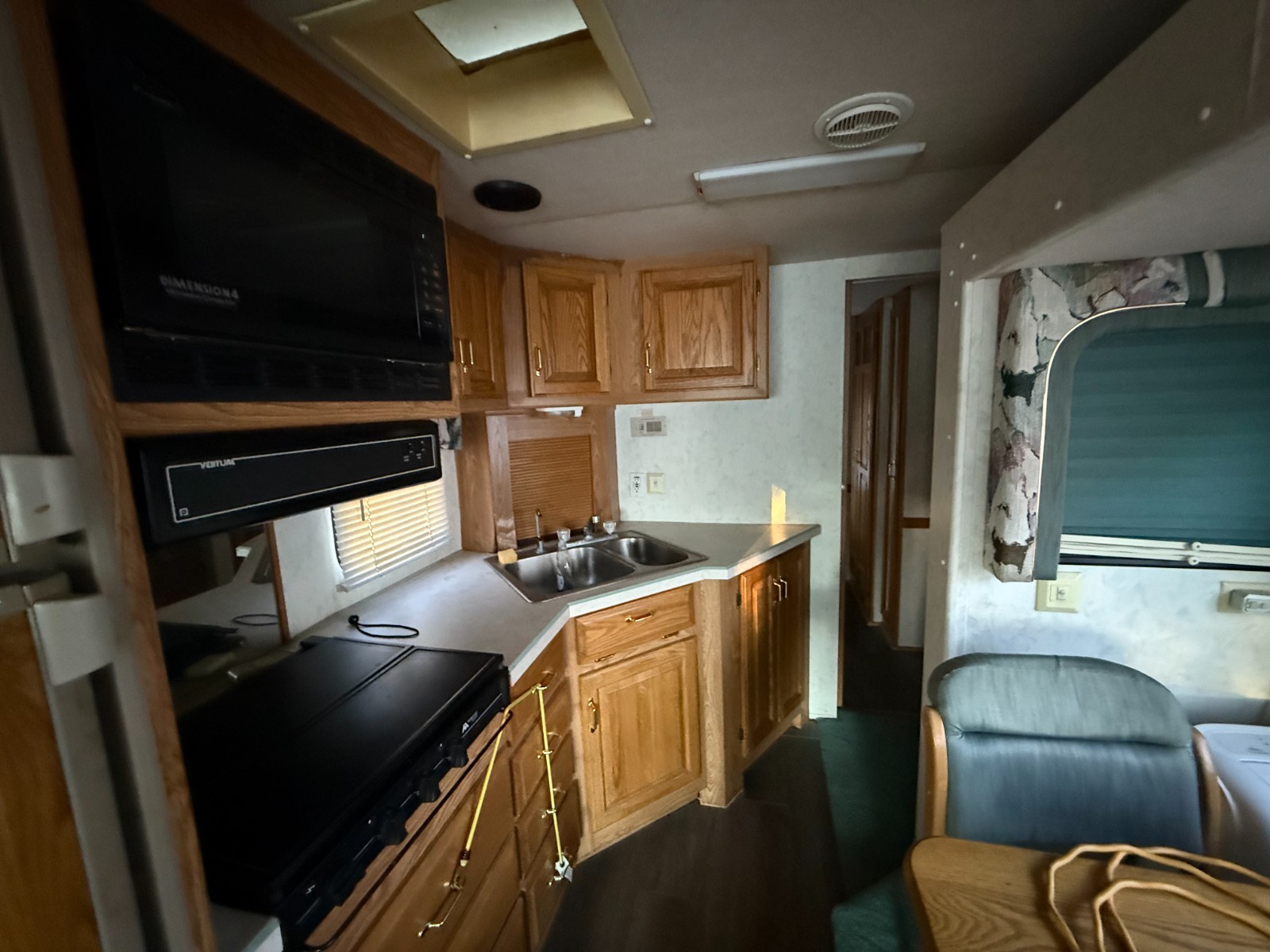 1996 Newmar DutchStar DP3757 diesel