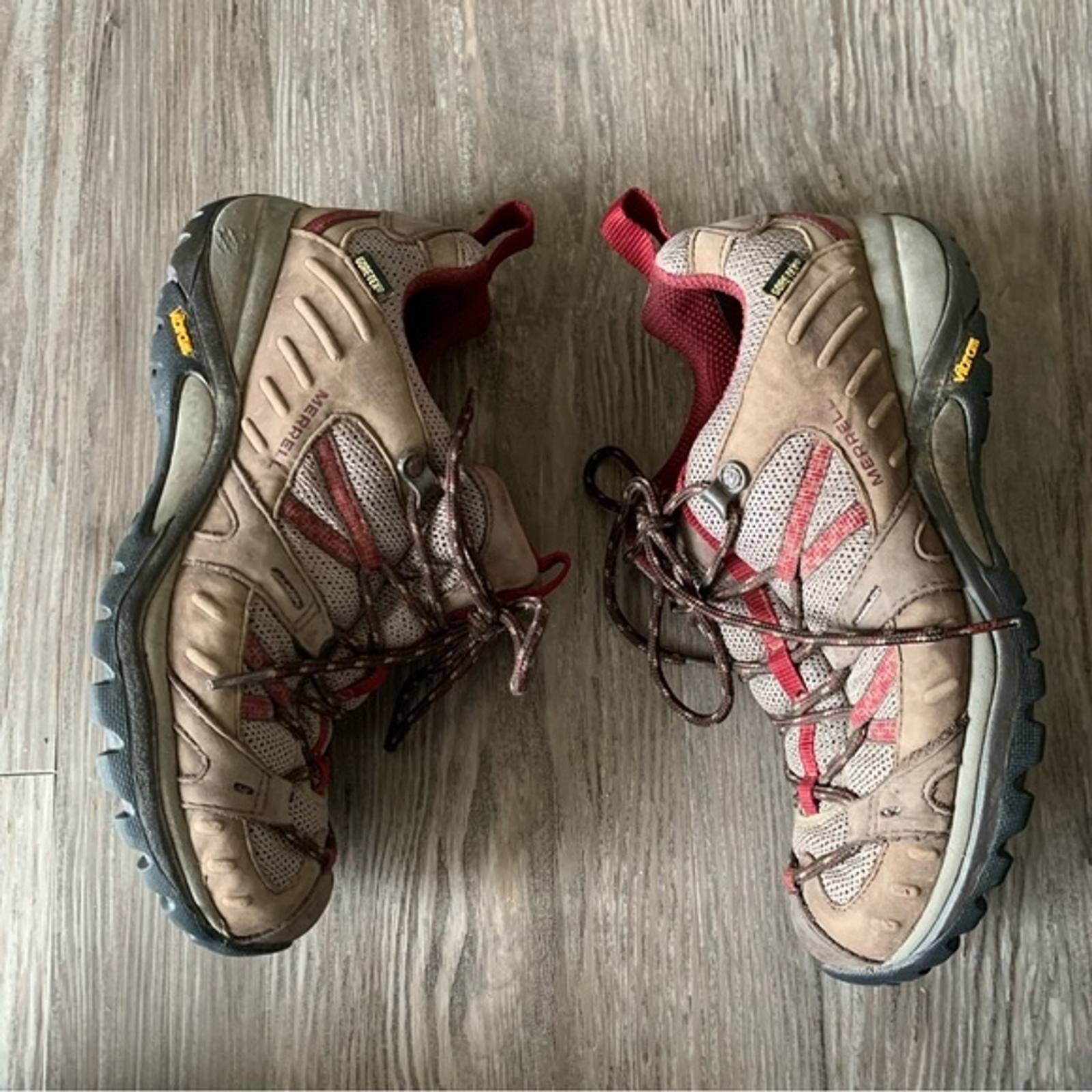 Merrell Siren Sport Gore Tex Hiking Shoes Vibram Sole… Gem