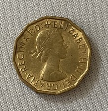 1967 UK Great Britain 3 Pence Thruppence Thrupenny Queen Elizabeth II Coin (67g)