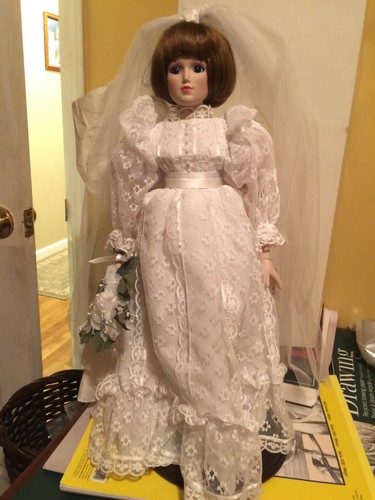Danbury Mint Gloria Vanderbilt Summer Bride Doll 18” 1987 NIB w/ Stand Tag Bride
