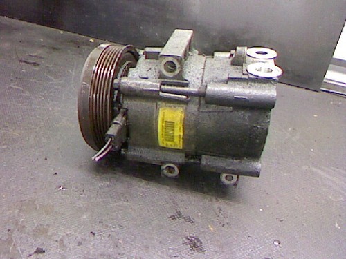 Compresseur Climatisation D'Air 0944 Ford Mondeo Break Td Bap / Bfp /BNP - Photo 2/3