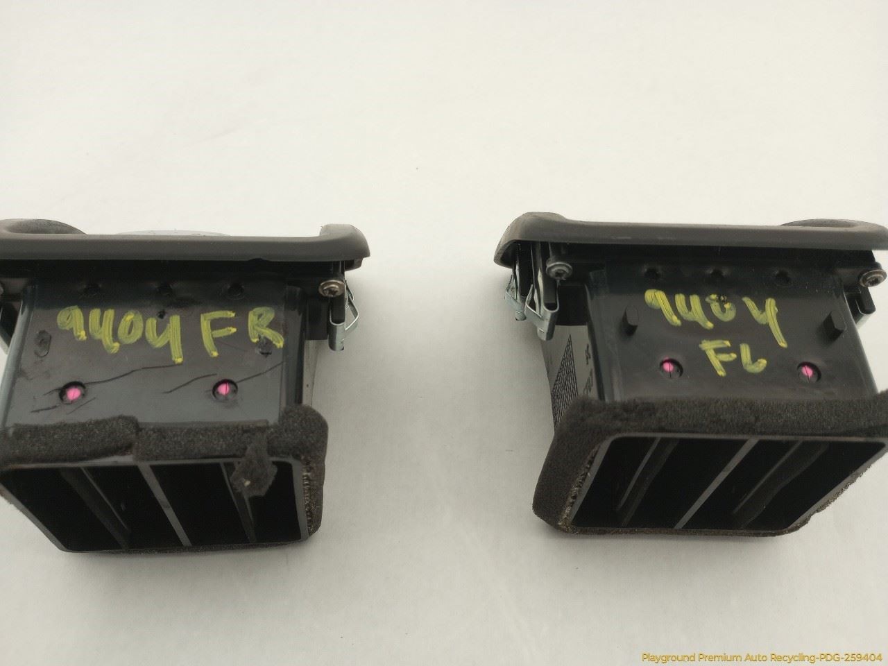 Maserati Quattroporte 2003-2008 Front Left, right Air ducts Pair