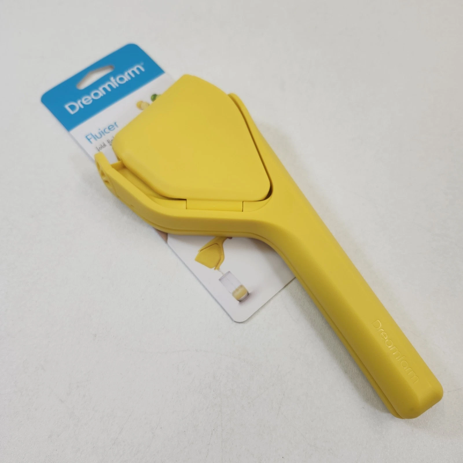 Dreamfarm Fluicer Fold-Flat Easy-Squeeze Citrus Juicer Lemon Lime Orange NEW