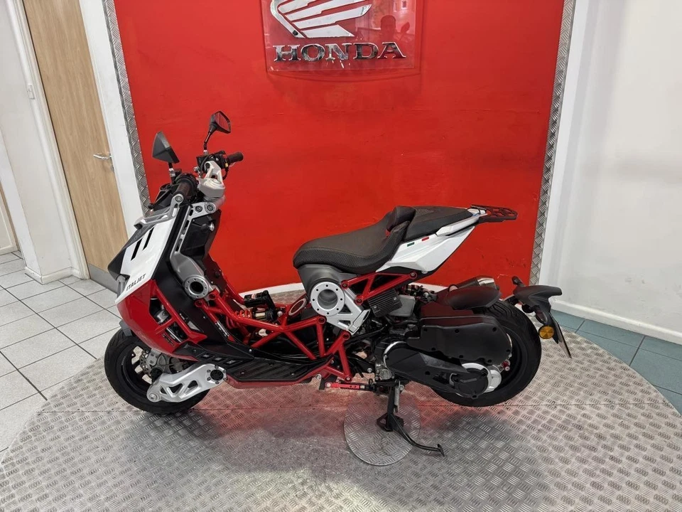 2024 Italjet Dragster 200 E5 - Image 2 of 4