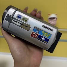 Sony Handycam DCR-SX85 Digital Video Camcorder 70x Zoom Camera English