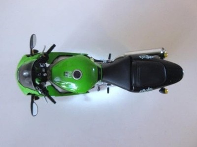 MiniChamps Kawasaki Ninja ZX9R 1/12 Motorcycle from Japan | eBay