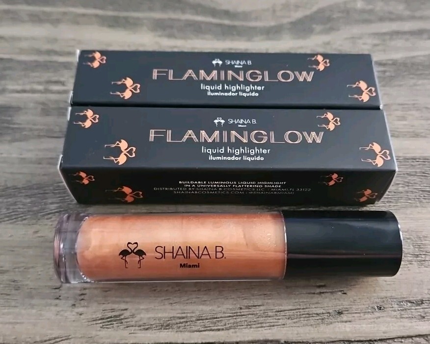 Set Of 2 SHAINA B MIAMI Flaminglow Liquid Highlighter in Nude Beach NEW IN BOX