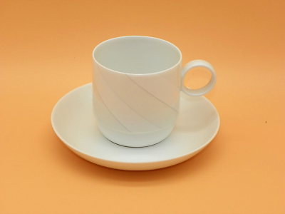 Kaffeetasse mit Untertasse von Rosenthal Studio Line Duo Weiß auf weiß