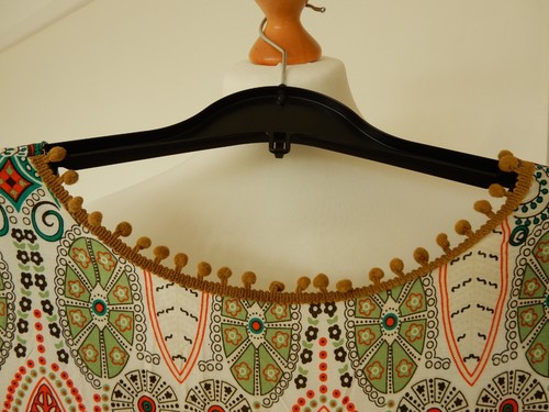 Summer Tunic Dress 38" Bust 31"Long Lightweight Pom Poms Holiday Summer Party - Picture 12 of 19