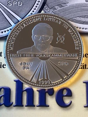 Medaille 40 Jahre DDR - Lothar de Maiziere - versilbert Proof incl. Zertifikat - Bild 1 von 3