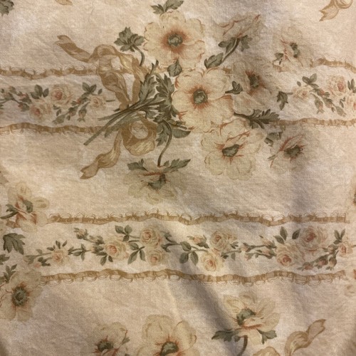 Fabric 2 3/8 Yards Robyn Pandolph Moda 40” Flowers Floral Yellow Brown - Picture 9 of 9