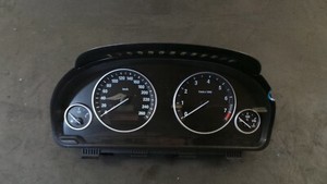 Y329-018 BMW 5er F11 523i Kombiinstrument Tacho Instrumentenkombination 9249338