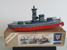 Arnold 2070 Kriegsschiff Kanonenboot Uhrwerk US Zone Militär Blechspielzeug OVP 