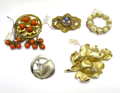 x5) Vtg Costume Jewelry Collection Rhinestone Brooch Silver Goldtone Signed - B6