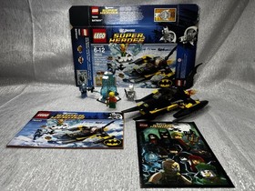 LEGO DC Comics Super Heroes: Arctic Batman Vs. Mr. Freeze: Aquaman on Ice 76000