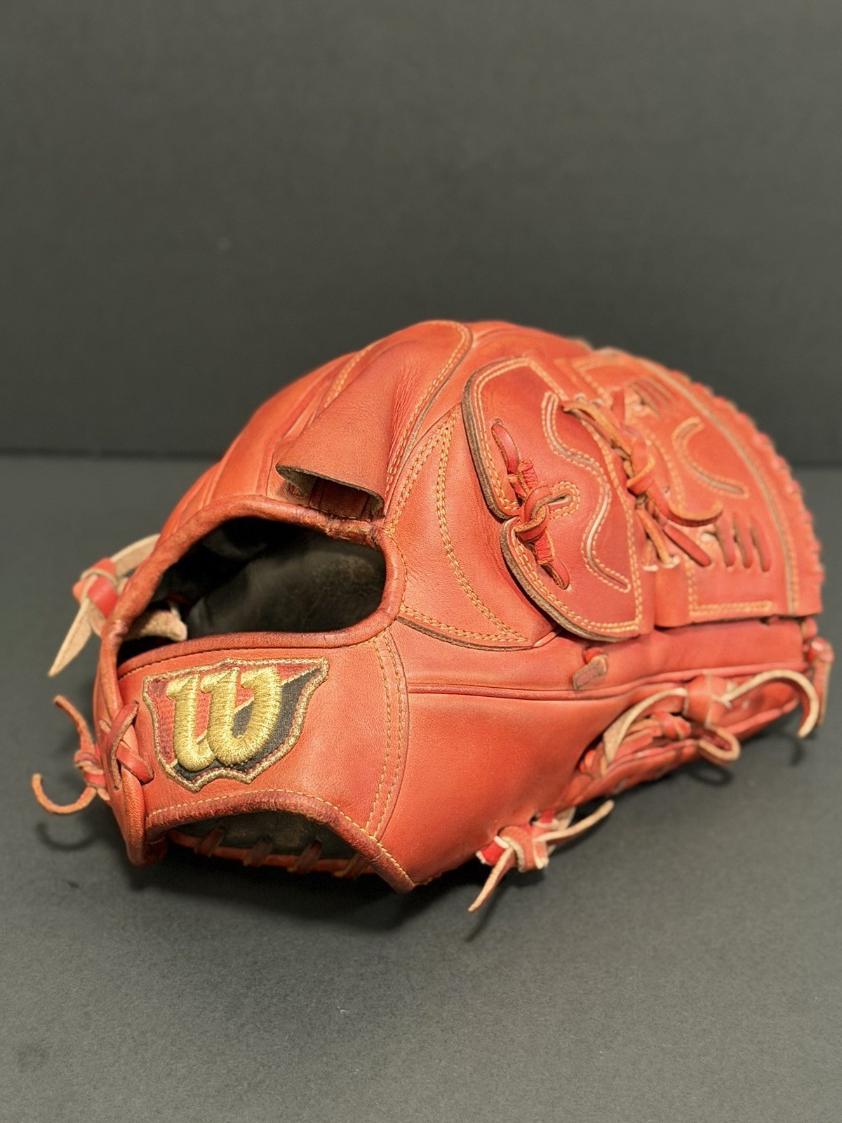 Rare Japanese Wilson Staff Stock DP Model RH Pitcher's Baseball Glove 11.75