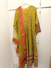 Women Pakistani Salwar Kameez Green One Size with Printed Dupatta
