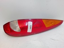 HECKLEUCHTE RECHTS / 33470 FÜR NISSAN ALMERA TINO V10 1.8