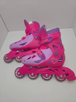girls roller boots in size 3 pink colour good condition - Image 1 of 4