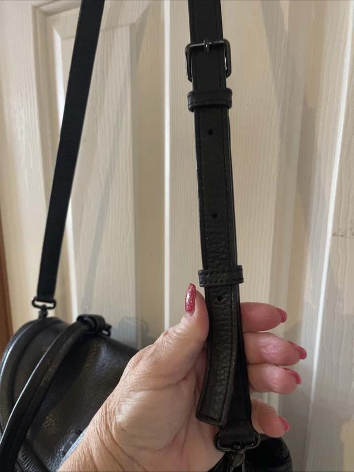 Cartera de hombro MARC BY MARC JACOBS - Cartera de cuero negra de Silicon Valley  Foto 2 de 4