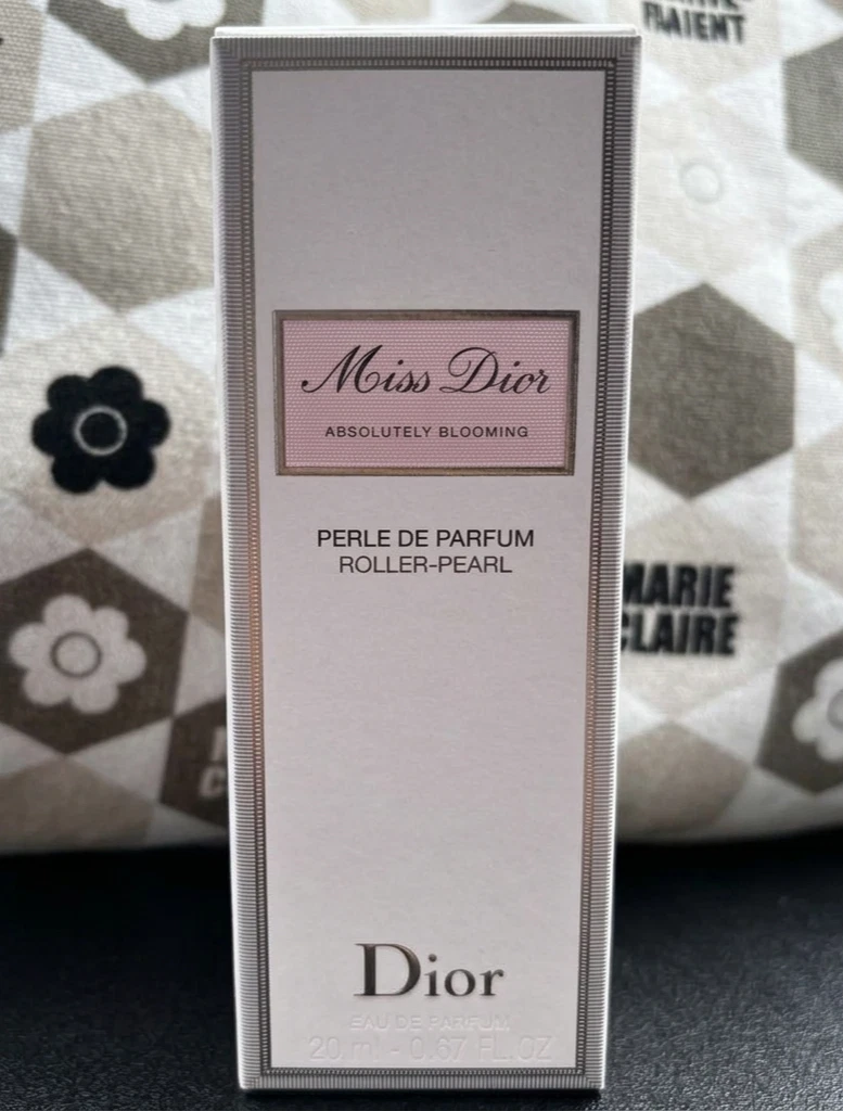 Preços baixos em Dior Miss Dior Absolutely Blooming Eau de Parfum