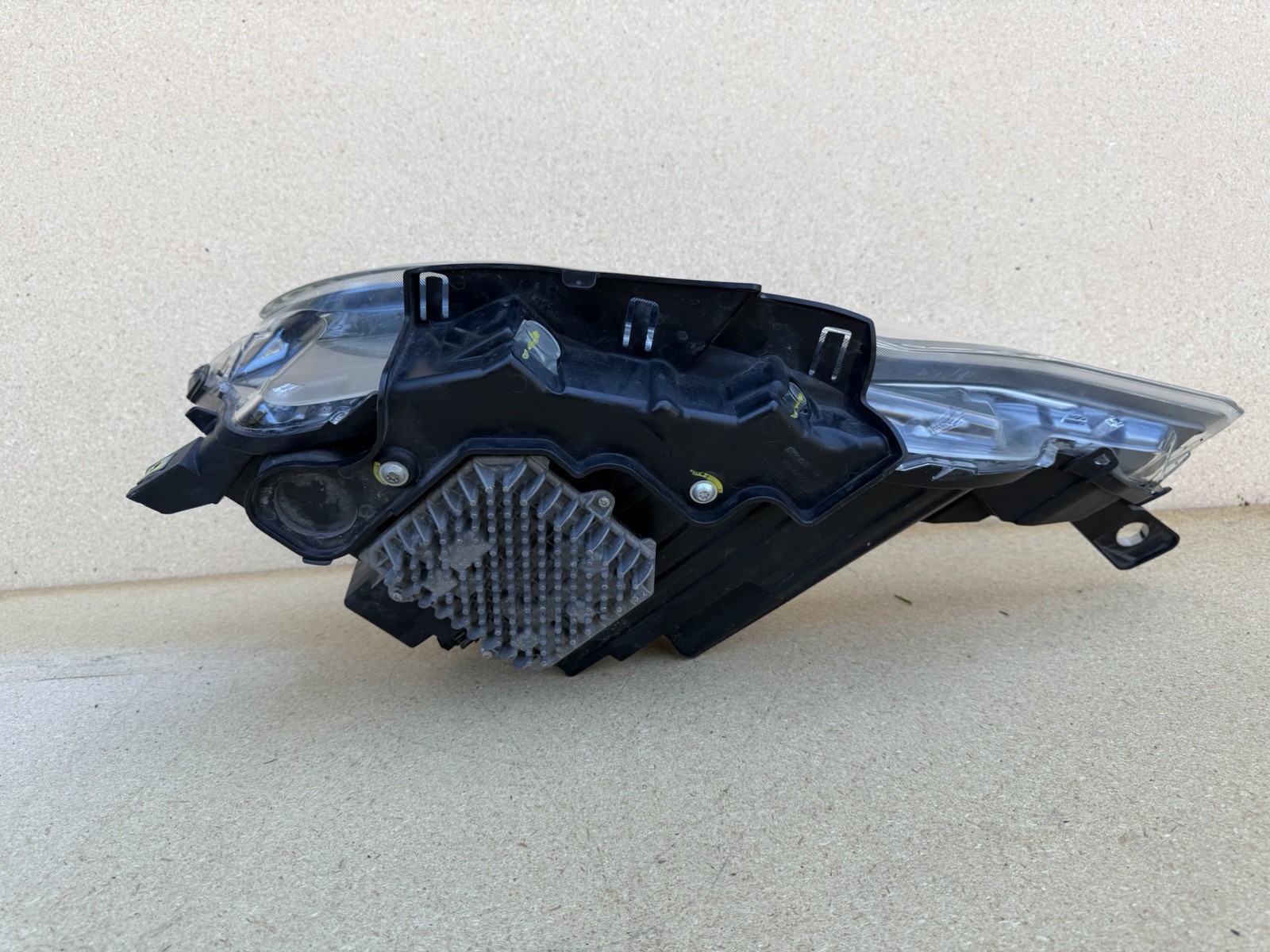 Maserati Levante 2019-2024 Right Headlight