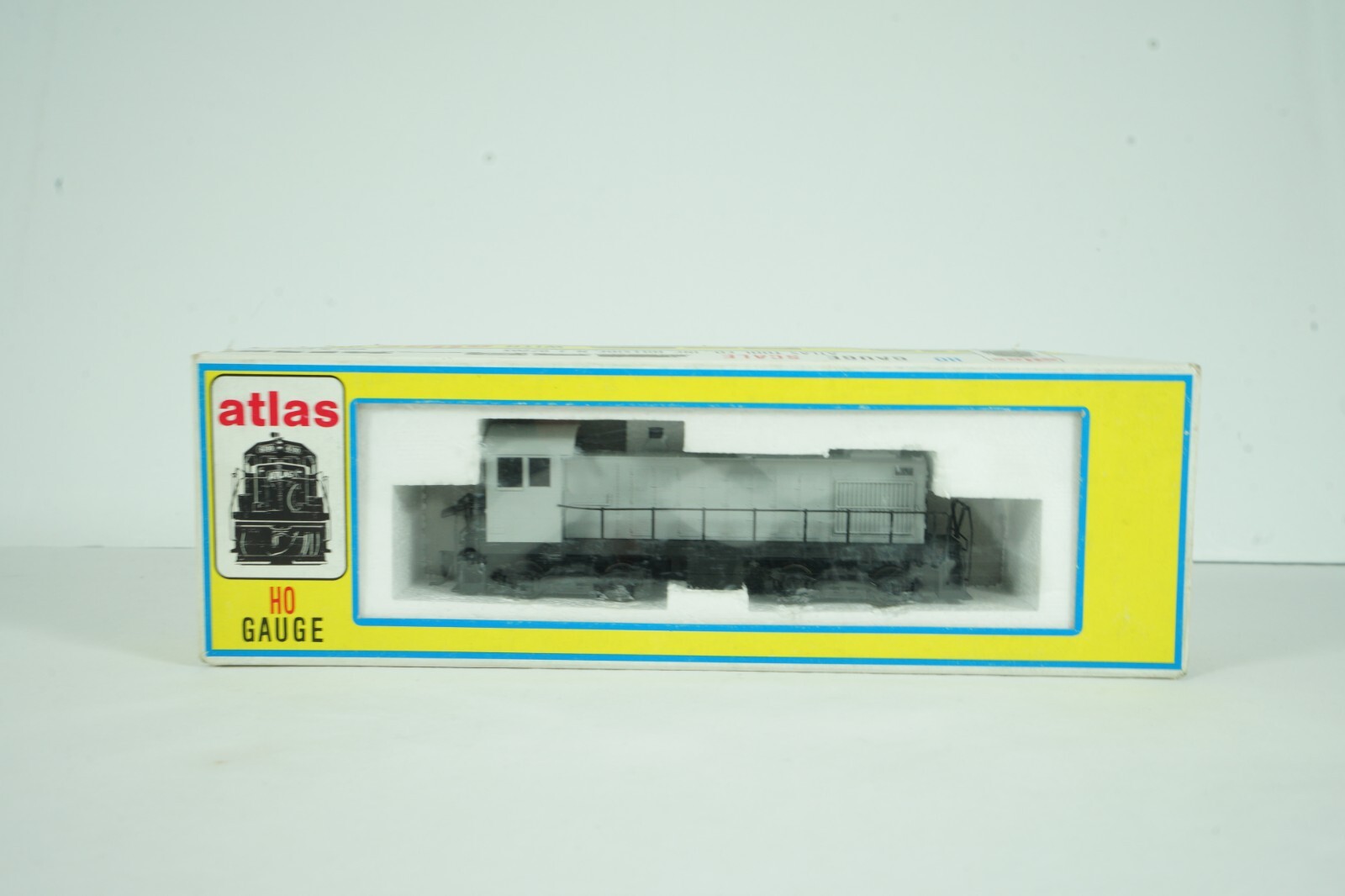 Atlas HO Scale Alco S2 Undecorated Diesel Engine No. 8070 HO602 eBay