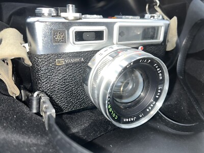 Yashica Electro 35 GSN Silver Rangefinder 35mm Film Camera