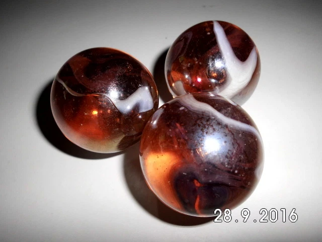 HOUSE OF MARBLES 3 Murmeln Fee ca. 42mm - Glasmurmeln, Glaskugel (101277)