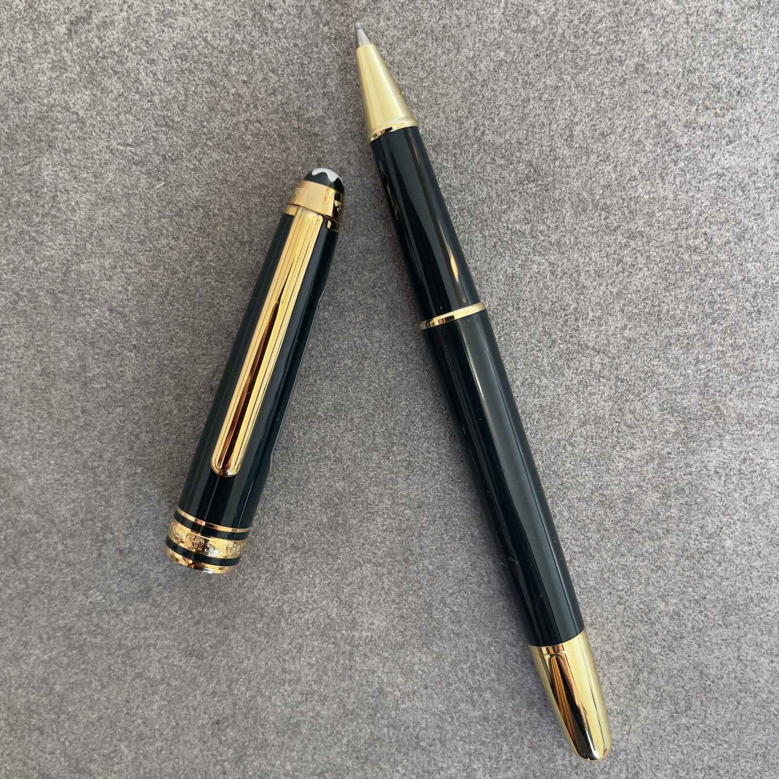 Deluxe Olympic Chamonix Resin Series Green+Gold Color 0.7mm Rollerball Pen