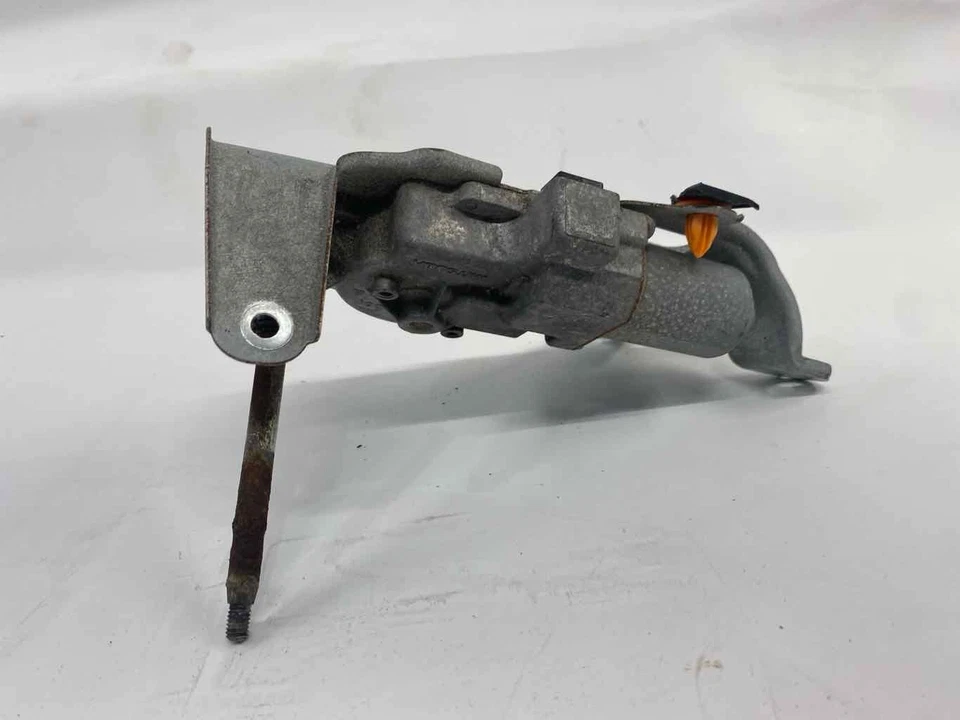 Motor limpiaparabrisas trasero usado se adapta a: Honda Fit 2015 grado A Foto 2 de 4