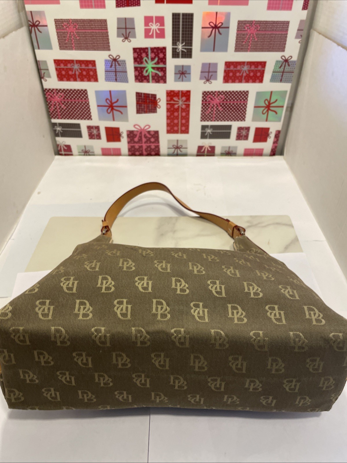 VTG Dooney& Bourke Monogram Pattern Crescent Shou… - image 4