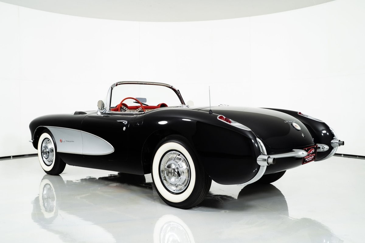 1957 Onyx Black Chevrolet Corvette   | C1 Corvette Photo 9