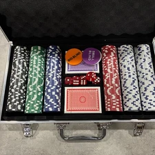 Poker Chip Set 300pc+ W/ Padded Metal Carrying Case, Dice, Heavy Chips