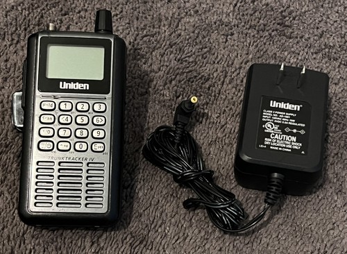 UNIDEN BCD396T TRUNKTRACKER IV Scanner de police numérique portable Bearcat - Photo 8/10
