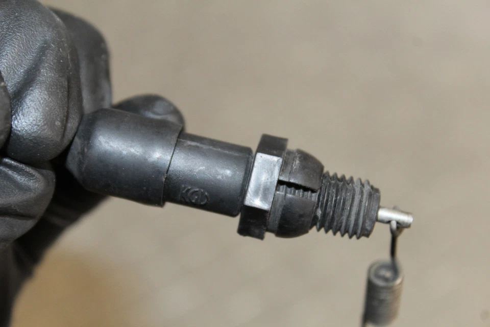 Kawasaki Ninja 250R Ex250J 2010 sensor de freno trasero Foto 3 de 4