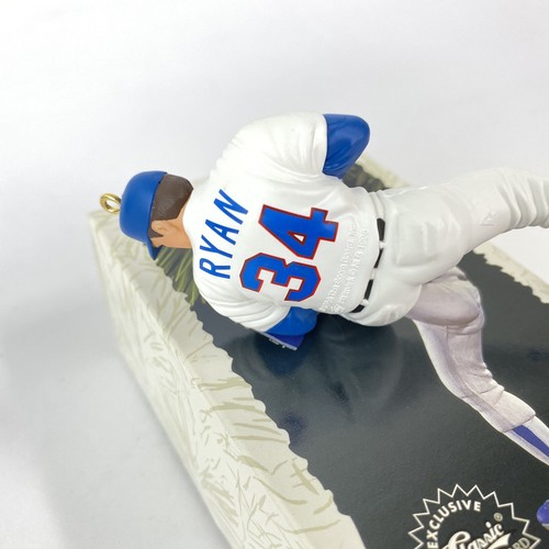 Nolan Ryan Christmas Ornament & Trading Card Hallmark MLB Texas Rangers 1996 - Picture 4 of 7