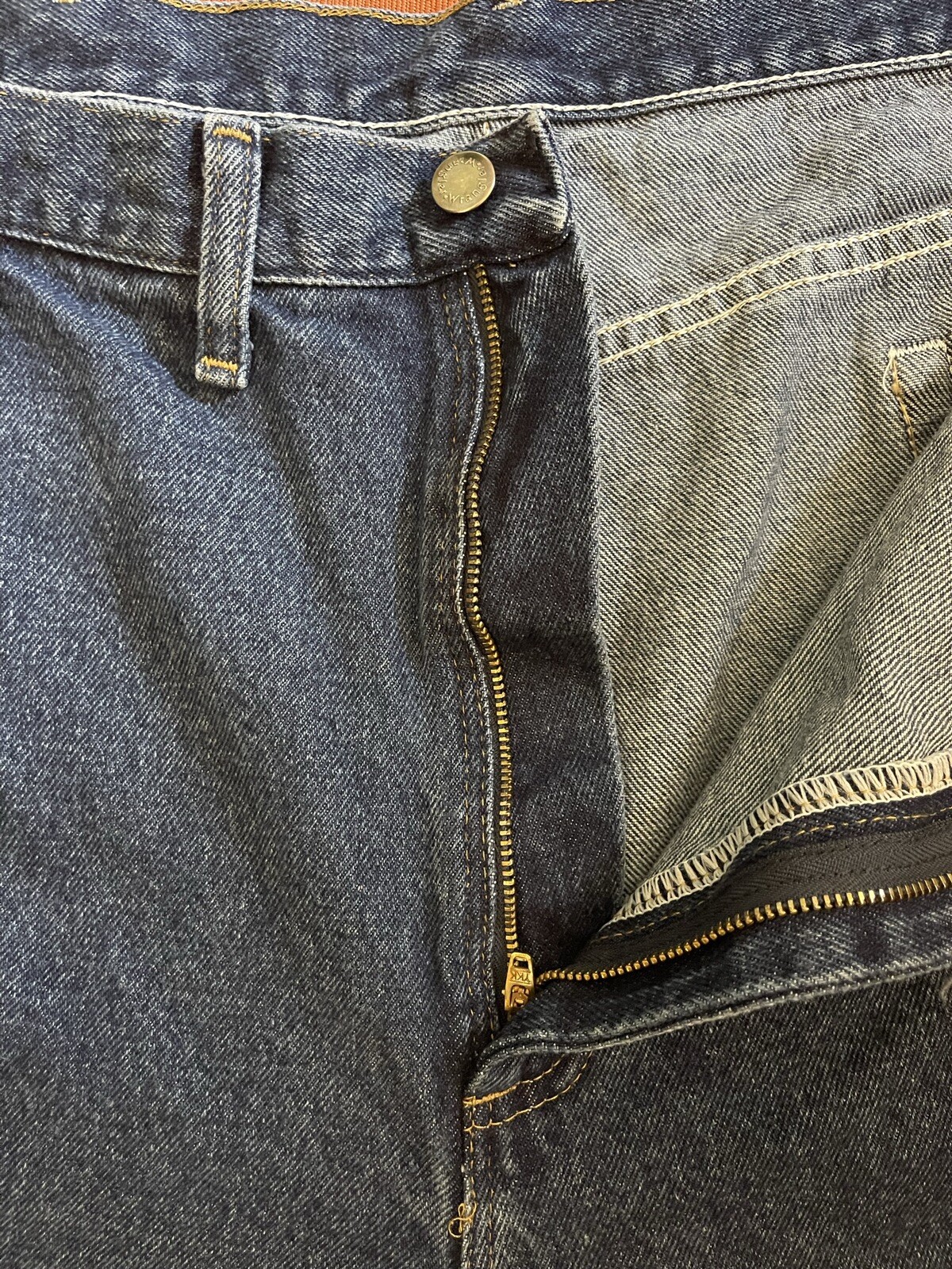 Men's Wrangler Premium Quality Dark Blue Denim Jeans 44 x 29