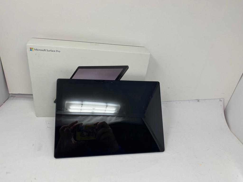 Microsoft Surface Pro 7