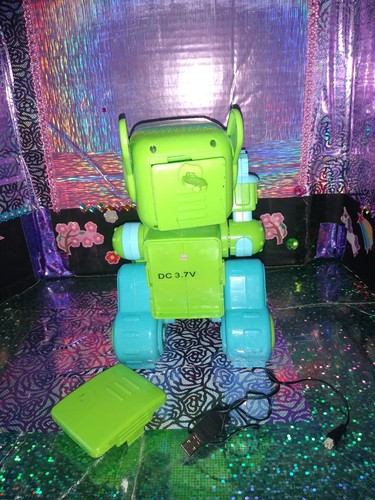 🦄Costway /"Cady Wile" Robo-Advisor Robot 2.4 Ghz Smart Interacts Coin Bank Toy! - Picture 9 of 14