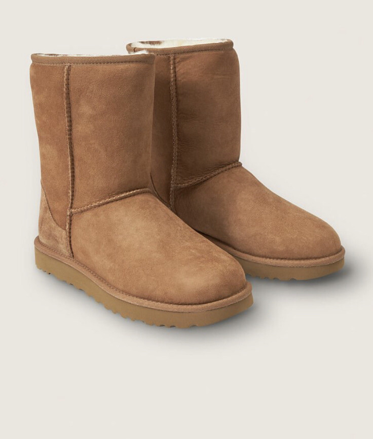 Women Boots UGG CLASSIC SHORT II Size 10 Chestnut *100% Authentic