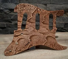 Birch Snakeskin Textured Pickguard - Fender Stratocaster - USA - SSS, HSS, HxH