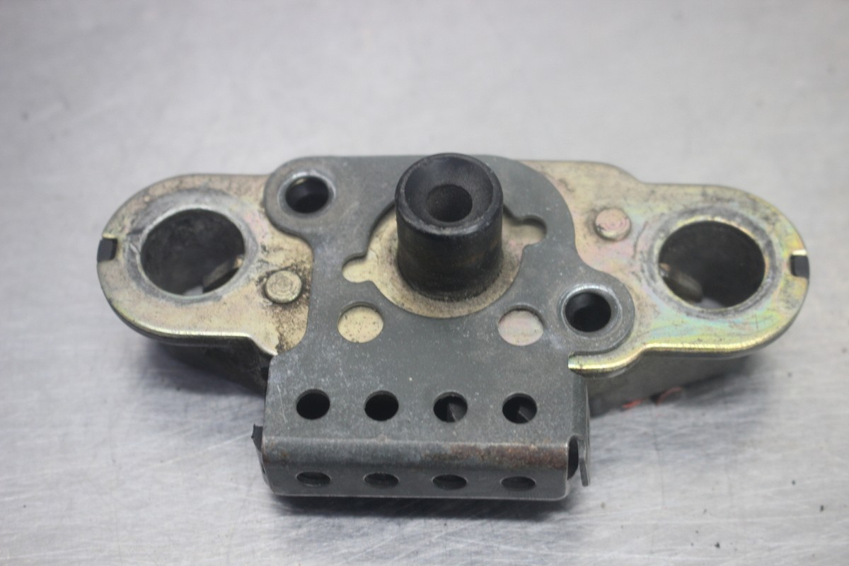 04-05 ZX10R ZX10 ZX-10R Rear Passenger Seat Latch Lock Bracket | eBay