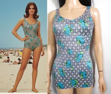 Vintage 60s/70s Flower Power Rose Marie Reid Swimsuit Size S/M