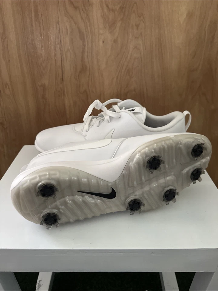 Nuevo sin caja Nike Roshe G Tour Zapatos de Golf Para Hombre Triple Blanco AR5579-100 Talla 11.5W Ancho Foto 4 de 4