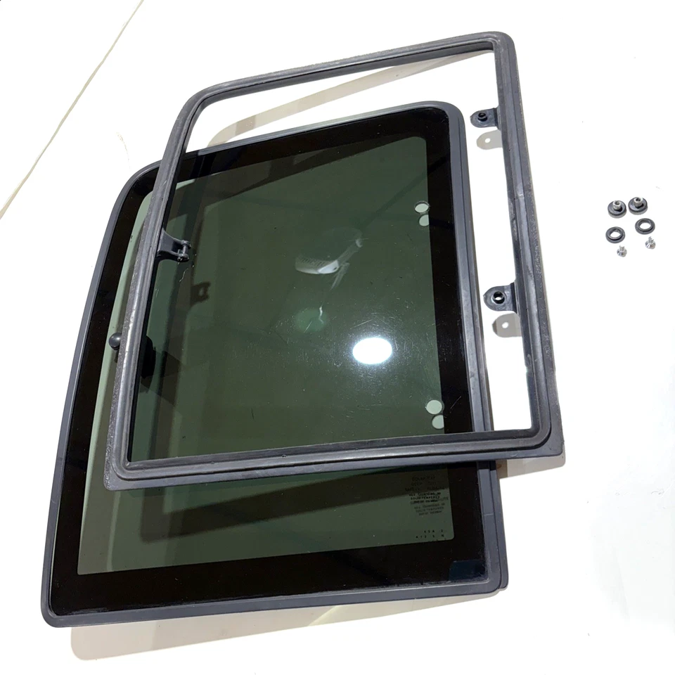 Chevrolet C1500 (GMC) 1988-1998 cuarto derecho ventana de ventilación de cristal (lado del pasajero) Foto 3 de 4