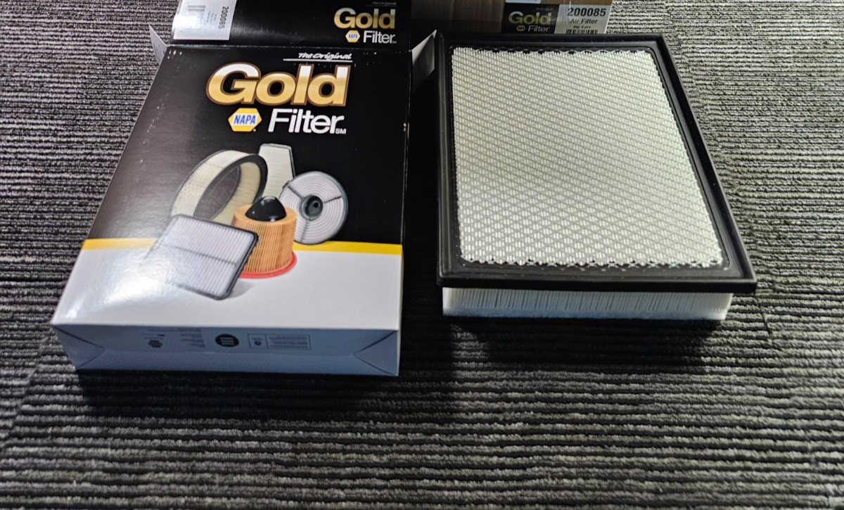 QTY 2) NAPA 200085 Gold Air Filter For Toyota 2014-2023 Tacoma