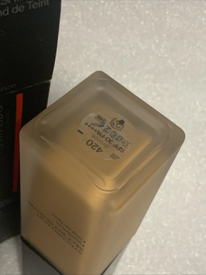 Shiseido Foundation Synchro Skin Self-Refreshing Weightless 420 Bronze New - Image 3 of 3
